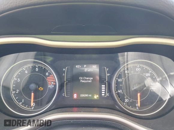 2017 Jeep Cherokee Sport z VIN 1C4PJLAB2HW654617, wystawiony jako IAAI lot #41595886 z przebiegiem 226 290 mil mil oraz . Historia ofert i sprzedaży dostępna na DreamBid. Obrazek 7.