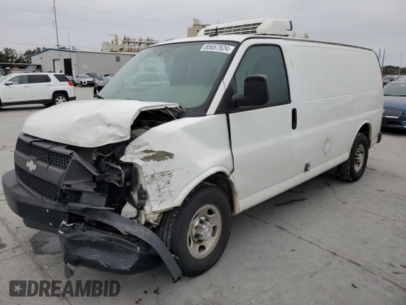 2015 Chevrolet Express Cargo z VIN 1GCWGFCF0F1286668, wystawiony jako Copart lot #85657524 z przebiegiem 107 760 mil mil oraz Szkoda całkowita • Salvage title. Historia ofert i sprzedaży dostępna na DreamBid. Obrazek 1.