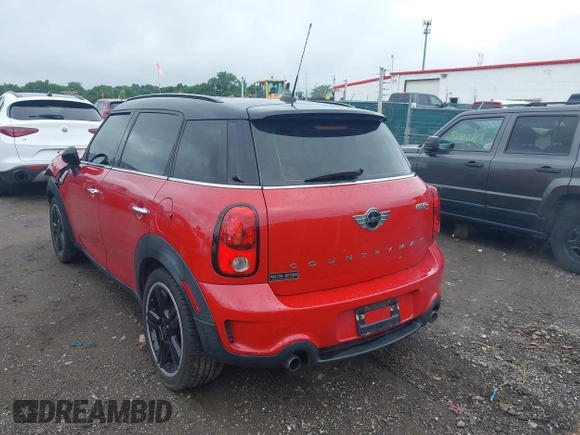 2015 MINI Countryman S with VIN WMWZC3C57FWT04338, listed as a IAAI auction lot 42524134 with 52,137 mi miles and . Bid and sale history available at DreamBid. Image 16.