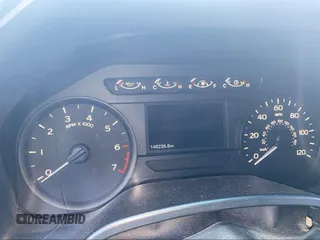2018 Ford F-150 XL z VIN 1FTEW1C50JKF63086, wystawiony jako IAAI lot #42698450 z przebiegiem 146 235 mil mil oraz . Historia ofert i sprzedaży dostępna na DreamBid. Obrazek 7.