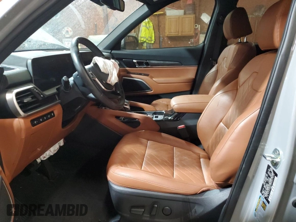 2023 Kia Telluride EX X-Line z VIN 5XYP3DGC0PG327418, wystawiony jako Copart lot #52787335 z przebiegiem Nie podano mil oraz Szkoda całkowita • Salvage title. Historia ofert i sprzedaży dostępna na DreamBid. Obrazek 7.