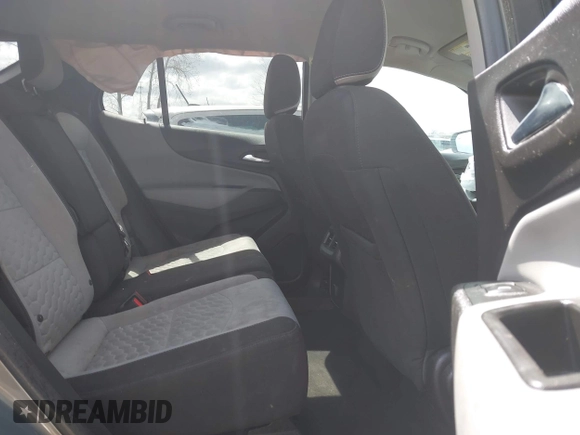 2018 Chevrolet Equinox LT with VIN 3GNAXJEV0JS542579, listed as a IAAI auction lot 41983039 with 95,785 mi miles and . Bid and sale history available at carsss.com. Image 8.