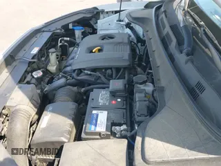 2019 Hyundai Kona SE z VIN KM8K12AA1KU246913, wystawiony jako IAAI lot #43275699 z przebiegiem 77 695 mil mil oraz . Historia ofert i sprzedaży dostępna na DreamBid. Obrazek 19.