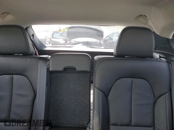 2023 Volvo XC40 Plus Dark Theme with VIN YV4L12UW6P2004151, listed as a Copart auction lot 56664765 with 9,335 mi miles and Salvage title. Bid and sale history available at DreamBid. Image 10.