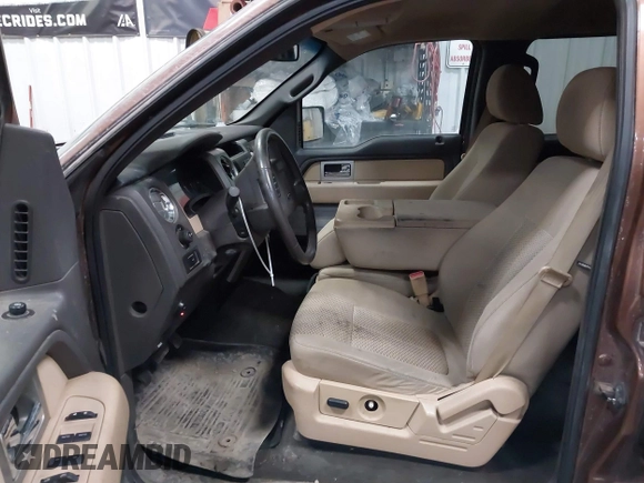 2011 Ford F-150 XL with VIN 1FTFW1EF9BFD31218, listed as a IAAI auction lot 41446070 with 174,881 mi miles. Bid and sale history available at carsss.com. Image 5.