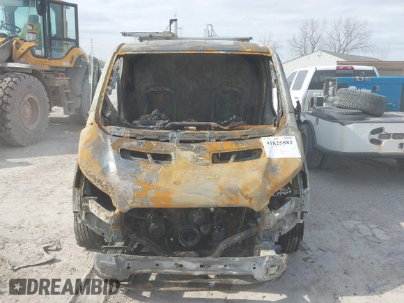 2018 Ford Transit with VIN 1FTYR1YM1JKB43857, listed as a IAAI auction lot 41825882 with Not Provided miles. Bid and sale history available at carsss.com. Image 6.