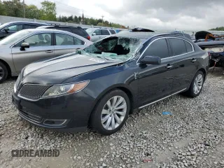 2013 Lincoln MKS z VIN 1LNHL9EK3DG618057, wystawiony jako Copart lot #69394293 z przebiegiem 195 902 mil mil oraz Szkoda całkowita • Salvage title. Historia ofert i sprzedaży dostępna na DreamBid. Obrazek 1.