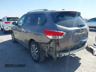 2014 Nissan Pathfinder SV with VIN 5N1AR2MN2EC626243, listed as a IAAI auction lot 41774399 with 146,363 mi miles. Bid and sale history available at carsss.com. Image 3.
