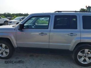 2017 Jeep Patriot Latitude with VIN 1C4NJPFB3HD183998, listed as a IAAI auction lot 42422861 with 148,477 mi miles and . Bid and sale history available at DreamBid. Image 14.