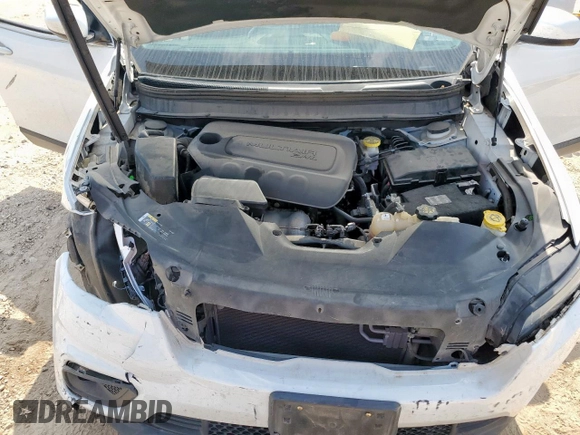2019 Jeep Cherokee Latitude with VIN 1C4PJLCB2KD307482, listed as a Copart auction lot 59474485 with 69,628 mi miles and Salvage title. Bid and sale history available at DreamBid. Image 12.