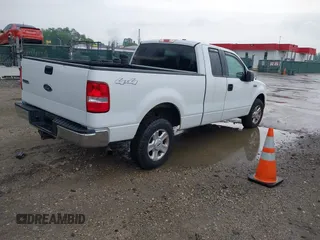2004 Ford F-150 XLT with VIN 1FTPX14504NC73289, listed as a IAAI auction lot 42296163 with 193,363 mi miles and . Bid and sale history available at DreamBid. Image 4.