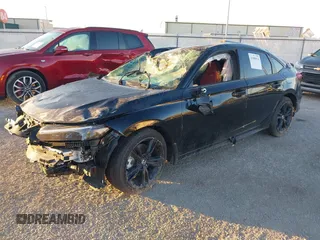 2025 Honda Civic Si z VIN 2HGFE1E56SH473441, wystawiony jako IAAI lot #41589933 z przebiegiem 493 mil mil oraz . Historia ofert i sprzedaży dostępna na DreamBid. Obrazek 17.