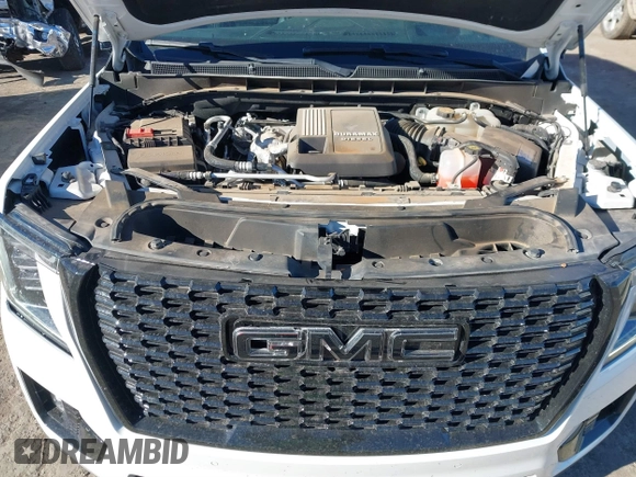 2021 GMC Yukon XL Denali with VIN 1GKS2JKT1MR401207, listed as a IAAI auction lot 41242619 with 87,902 mi miles and . Bid and sale history available at carsss.com. Image 10.