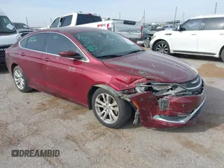 2015 Chrysler 200 Limited with VIN 1C3CCCAB1FN632818, listed as a IAAI auction lot 41921516 with 112,295 mi miles. Bid and sale history available at carsss.com. Image 1.