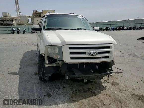 2008 Ford Expedition Limited z VIN 1FMFU19598LA75210, wystawiony jako Copart lot #51532025 z przebiegiem 276 757 mil mil oraz Szkoda całkowita • Salvage title. Historia ofert i sprzedaży dostępna na DreamBid. Obrazek 12.