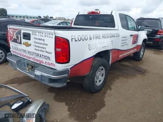 2015 Chevrolet Colorado 2WD Base with VIN 1GCHSAEA1F1204409, listed as a IAAI auction lot 41990465 with 149,776 mi miles. Bid and sale history available at carsss.com. Image 4.