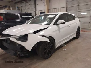 2018 Hyundai Elantra Sport с VIN KMHD04LB9JU505885, выставлен на аукционе IAAI как лот 41350693 с пробегом 155 153 миль миль и . История ставок и продаж доступна на DreamBid. Изображение 17.