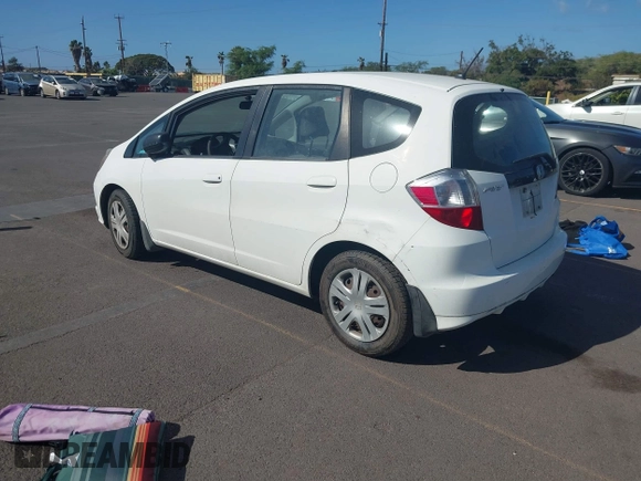 2010 Honda Fit with VIN JHMGE8H25AC029528, listed as a IAAI auction lot 41084208 with 58,774 mi miles. Bid and sale history available at carsss.com. Image 3.
