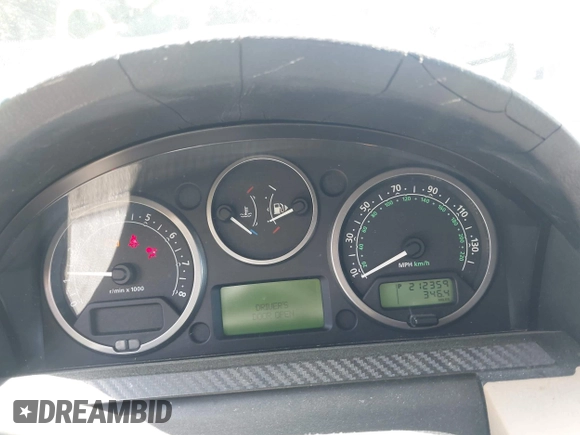 2005 Land Rover LR3 SE z VIN SALAD25405A326701, wystawiony jako IAAI lot #42504979 z przebiegiem 212 359 mil mil oraz . Historia ofert i sprzedaży dostępna na DreamBid. Obrazek 7.