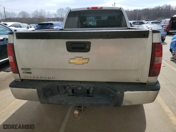 2011 Chevrolet Silverado 1500 LT with VIN 1GCRCSE09BZ124009, listed as a Copart auction lot 45173315 with 225,337 mi miles and Salvage Title. Bid and sale history available at carsss.com. Image 6.