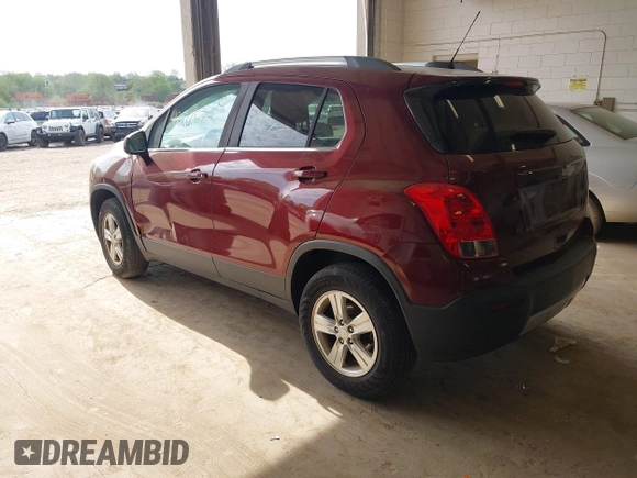 2016 Chevrolet Trax LT with VIN 3GNCJPSB6GL135019, listed as a IAAI auction lot 42212572 with 101,282 mi miles and . Bid and sale history available at DreamBid. Image 3.