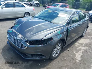2017 Ford Fusion Titanium z VIN 3FA6P0SUXHR184919, wystawiony jako IAAI lot #42258918 z przebiegiem Nie podano mil oraz . Historia ofert i sprzedaży dostępna na DreamBid. Obrazek 2.