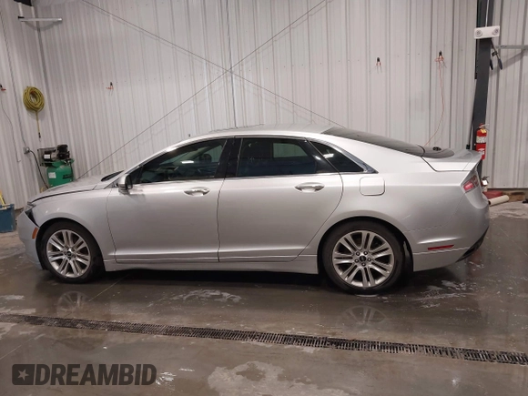 2016 Lincoln MKZ with VIN 3LN6L2G91GR606897, listed as a IAAI auction lot 41946522 with 143,347 mi miles and . Bid and sale history available at DreamBid. Image 14.