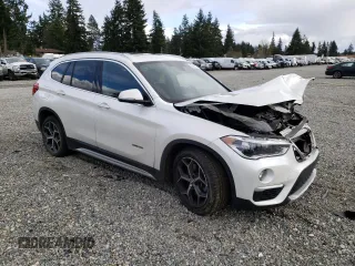 2016 BMW X1 xDrive28i with VIN WBXHT3C39G5E55496, listed as a Copart auction lot 49460233 with 37,934 mi miles. Bid and sale history available at carsss.com. Image 4.