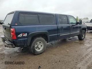 2005 Chevrolet Silverado 1500HD LT z VIN 1GCGK13UX5F820751, wystawiony jako Copart lot #57656495 z przebiegiem 246 321 mil mil oraz Czysty tytuł • Clean title. Historia ofert i sprzedaży dostępna na DreamBid. Obrazek 3.