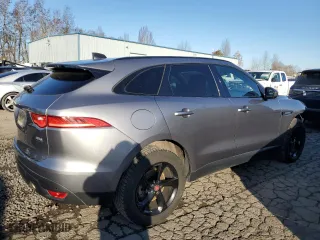 2020 Jaguar F-PACE 25t Premium with VIN SADCJ2FXXLA655019, listed as a Copart auction lot 83387044 with 59,975 mi miles and Salvage Title. Bid and sale history available at carsss.com. Image 3.