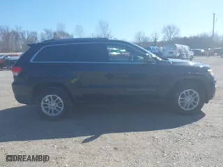 2018 Jeep Grand Cherokee Laredo E with VIN 1C4RJFAG4JC267676, listed as a IAAI auction lot 41757745 with 108,123 mi miles. Bid and sale history available at carsss.com. Image 13.
