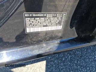 2024 Volkswagen Jetta S z VIN 3VW5M7BUXRM054755, wystawiony jako IAAI lot #42808965 z przebiegiem 23 995 mil mil oraz . Historia ofert i sprzedaży dostępna na DreamBid. Obrazek 17.