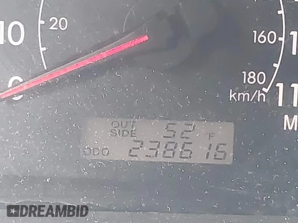 2008 Toyota Corolla CE with VIN 1NXBR30E98Z992697, listed as a IAAI auction lot 42130023 with 238,616 mi miles and . Bid and sale history available at DreamBid. Image 7.