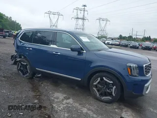 2023 Kia Telluride S с VIN 5XYP64GC0PG391725, выставлен на аукционе IAAI как лот 42380243 с пробегом 28 269 миль миль и . История ставок и продаж доступна на DreamBid. Изображение 1.
