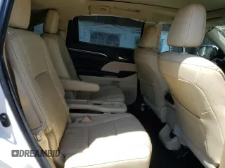 2016 Toyota Highlander Limited with VIN 5TDDKRFH3GS258727, listed as a Copart auction lot 61667005 with 121,789 mi miles and Salvage title. Bid and sale history available at DreamBid. Image 11.