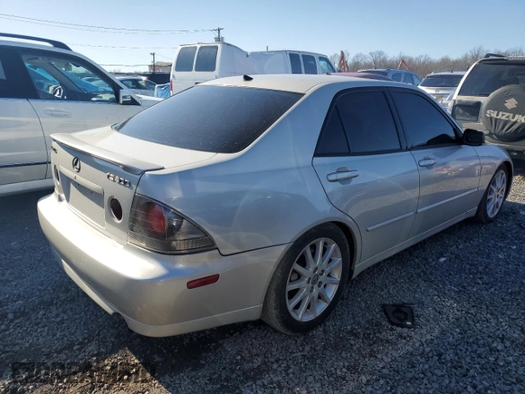 2004 Lexus IS 300/350 z VIN JTHBD192740091098, wystawiony jako Copart lot #50350035 z przebiegiem 157 209 mil mil oraz Szkoda całkowita • Salvage title. Historia ofert i sprzedaży dostępna na DreamBid. Obrazek 3.