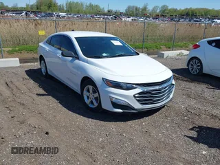 2019 Chevrolet Malibu LS z VIN 1G1ZB5ST1KF175159, wystawiony jako IAAI lot #42240454 z przebiegiem 74 815 mil mil oraz . Historia ofert i sprzedaży dostępna na DreamBid. Obrazek 1.