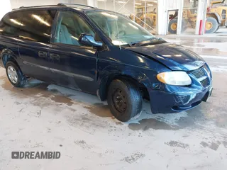 2003 Dodge Grand Caravan with VIN 2D4GP24353R195035, listed as a IAAI auction lot 41574068 with 209,165 mi miles and . Bid and sale history available at DreamBid. Image 12.