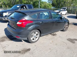 2014 Ford Focus SE with VIN 1FADP3K25EL161324, listed as a IAAI auction lot 42041515 with 80,617 mi miles. Bid and sale history available at carsss.com. Image 4.