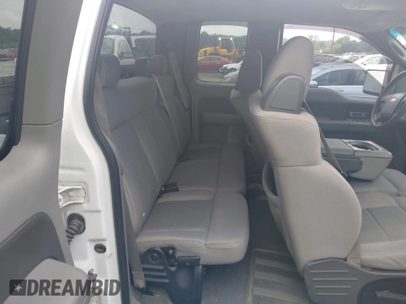 2007 Ford F-150 XLT z VIN 1FTPX14V57NA22062, wystawiony jako IAAI lot #42647901 z przebiegiem 159 882 mil mil oraz . Historia ofert i sprzedaży dostępna na DreamBid. Obrazek 8.