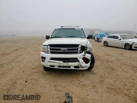 2017 Ford Expedition Max XLT with VIN 1FMJK1JT0HEA79564, listed as a Copart auction lot 42257685 with 177,362 mi miles and Clean title. Bid and sale history available at DreamBid. Image 12.