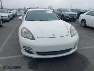 2012 Porsche Panamera with VIN WP0AA2A70CL013973, listed as a IAAI auction lot 41675608 with 108,223 mi miles. Bid and sale history available at carsss.com. Image 12.