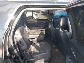 2021 Chevrolet Traverse Premier with VIN 1GNEVKKW3MJ235469, listed as a IAAI auction lot 40987307 with 40,819 mi miles. Bid and sale history available at carsss.com. Image 8.