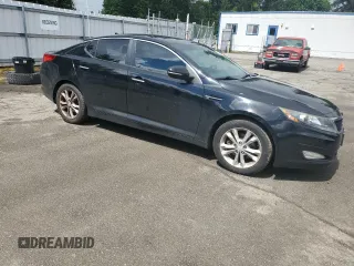 2013 Kia Optima LX z VIN 5XXGM4A79DG144608, wystawiony jako Copart lot #57461585 z przebiegiem 120 677 mil mil oraz Szkoda całkowita • Salvage title. Historia ofert i sprzedaży dostępna na DreamBid. Obrazek 4.