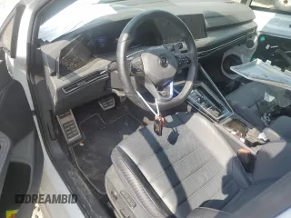 2023 Volkswagen Golf z VIN WVWEB7CD4PW137201, wystawiony jako Copart lot #54785204 z przebiegiem 24 120 mil mil oraz Szkoda całkowita • Salvage title. Historia ofert i sprzedaży dostępna na DreamBid. Obrazek 8.