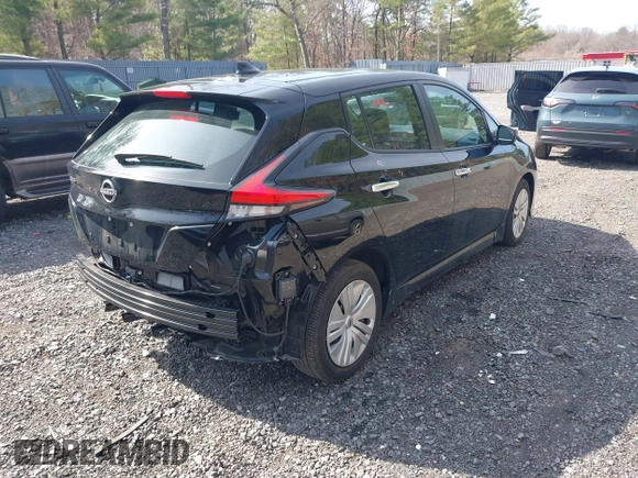 2023 Nissan LEAF S z VIN 1N4AZ1BV6PC560452, wystawiony jako IAAI lot #41938618 z przebiegiem 10 872 mil mil oraz . Historia ofert i sprzedaży dostępna na DreamBid. Obrazek 4.