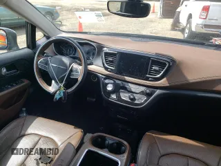 2017 Chrysler Pacifica Limited with VIN 2C4RC1GGXHR644646, listed as a Copart auction lot 63326395 with 85,700 mi miles and Salvage title. Bid and sale history available at DreamBid. Image 8.