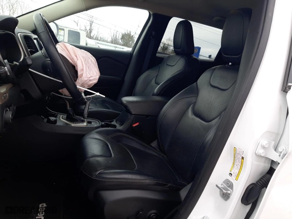 2015 Jeep Cherokee Limited with VIN 1C4PJMDB9FW610290, listed as a Copart auction lot 87857985 with 58,543 mi miles and Salvage Title. Bid and sale history available at carsss.com. Image 7.