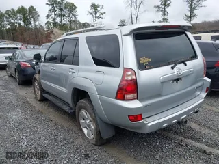 2005 Toyota 4Runner SR5 with VIN JTEZU14R050058848, listed as a IAAI auction lot 41764430 with 189,902 mi miles. Bid and sale history available at carsss.com. Image 3.