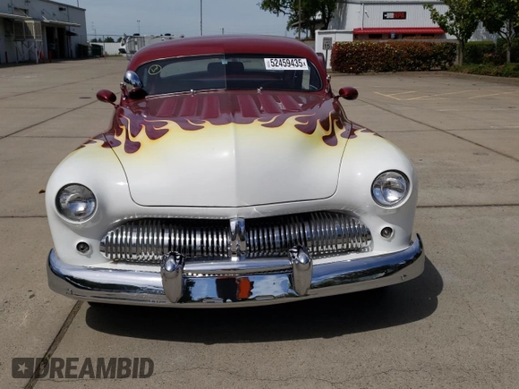 1950 Mercury Monterey z VIN 507L2772LM, wystawiony jako Copart lot #52459435 z przebiegiem 8648 mil mil oraz Tytuł czysty. Historia ofert i sprzedaży dostępna na DreamBid. Obrazek 5.